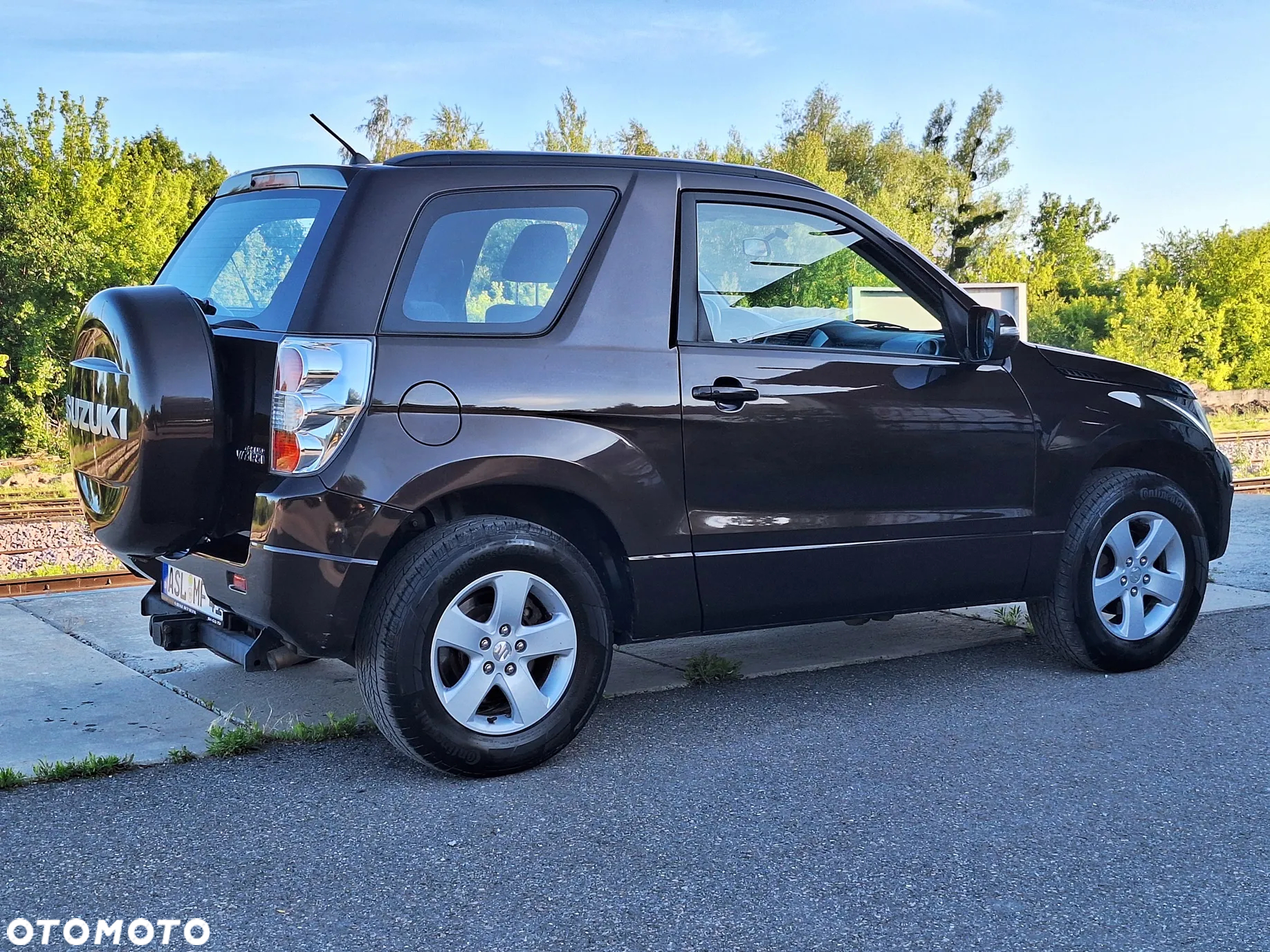 Suzuki Grand Vitara - 24