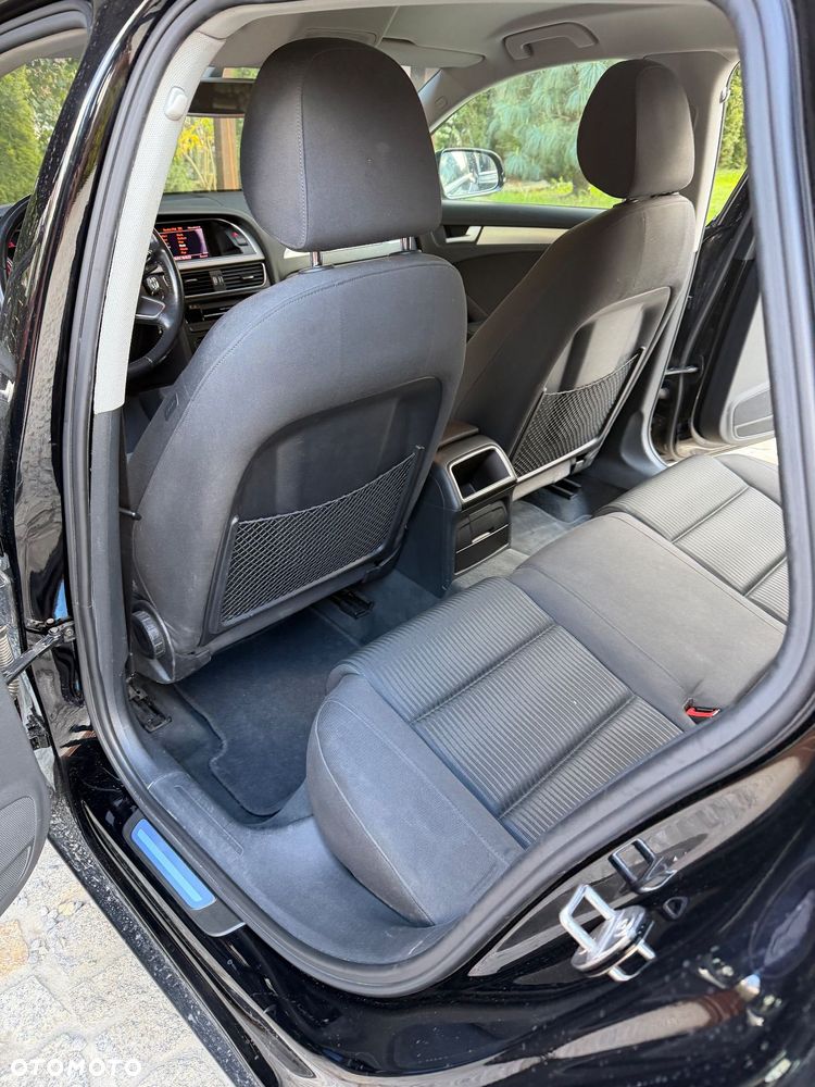 Audi A4 Avant 2.0 TDI DPF multitronic Ambiente - 12