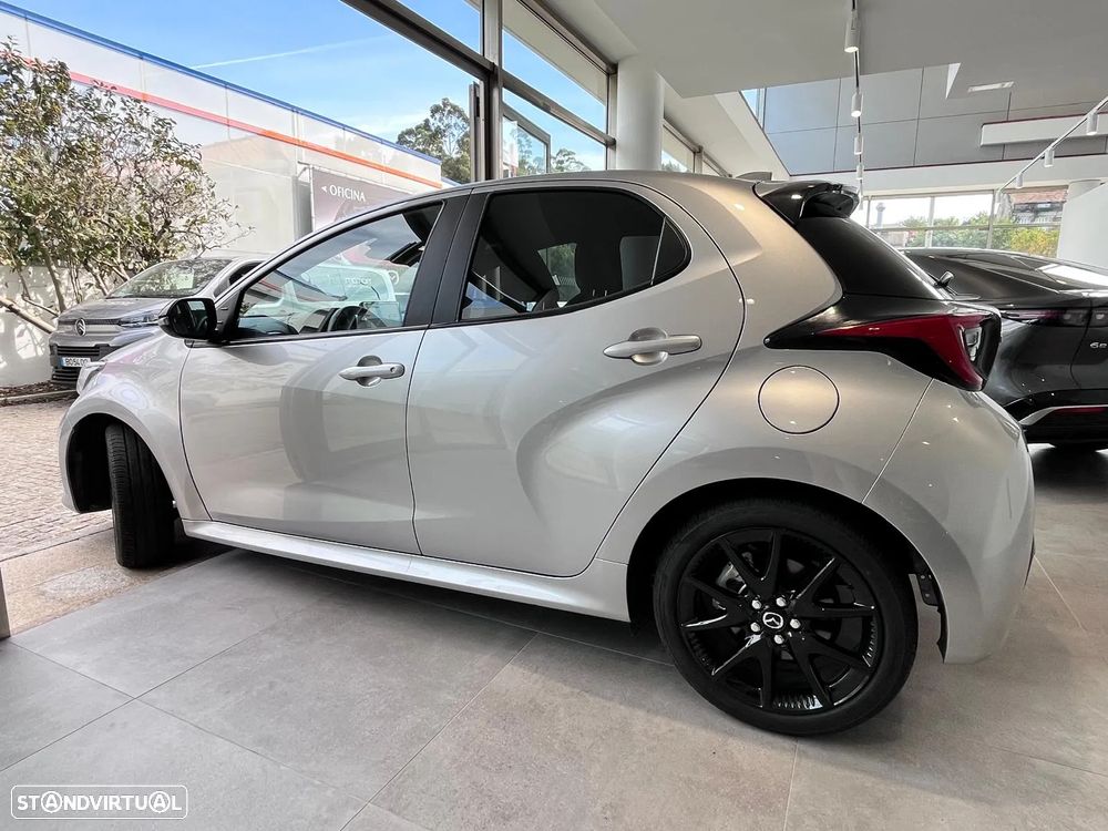 Mazda 2 1.5 L Hybrid VVT-i Homura - 4