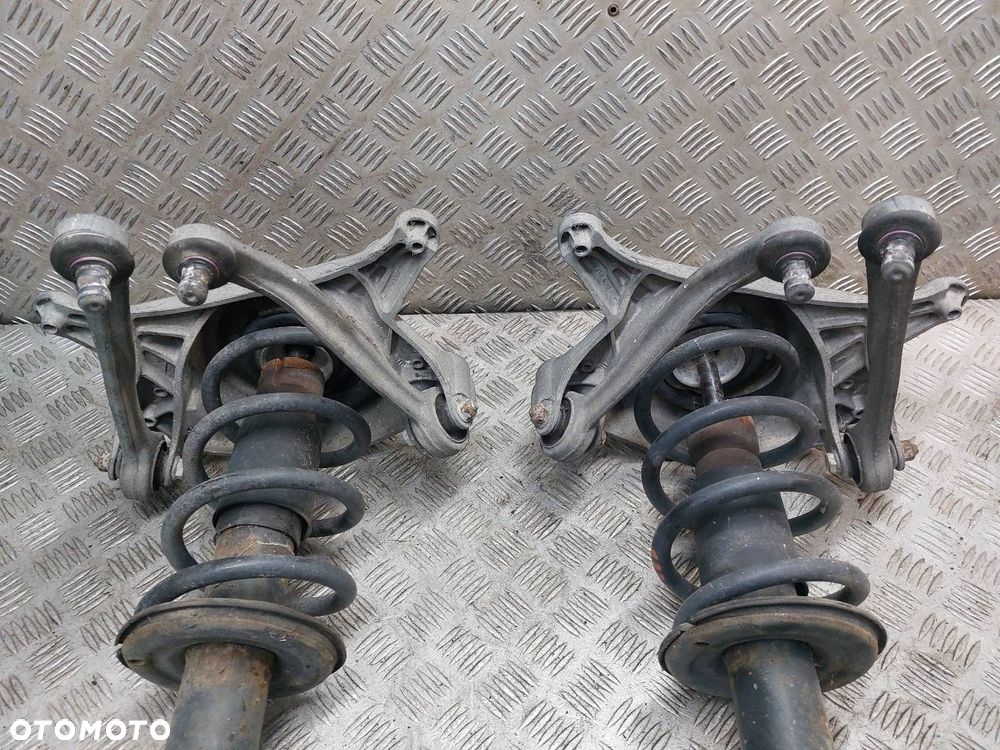 AMORTYZATOR + SPRĘŻYNA LEWY PRAWY PRZÓD AUDI A4 B8 8K0413031AN 8K0413K - 5