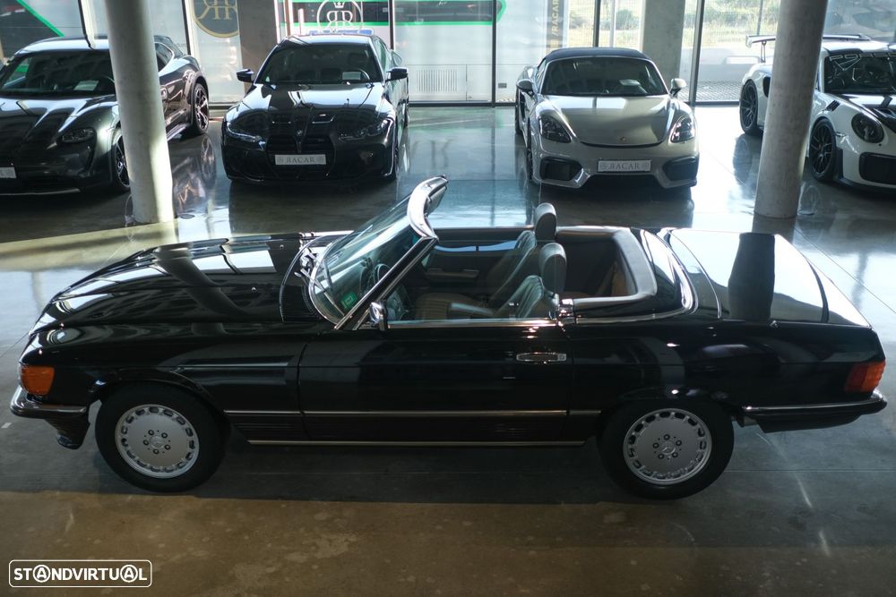 Mercedes-Benz SL 560 - 10