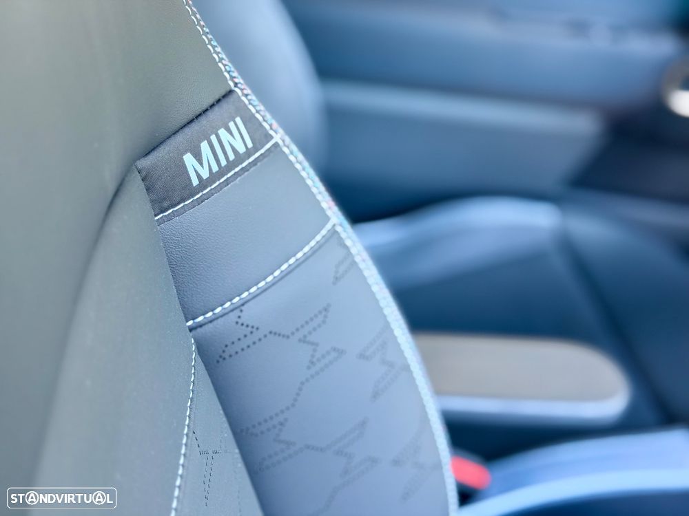 MINI 3 Portas Cooper E Favoured - 19