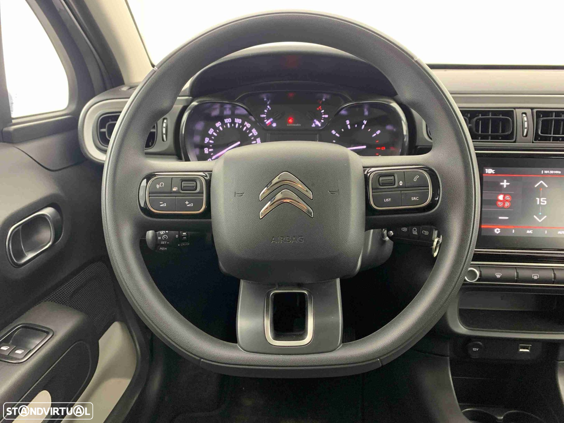 Citroën C3 1.2 PureTech Plus - 12