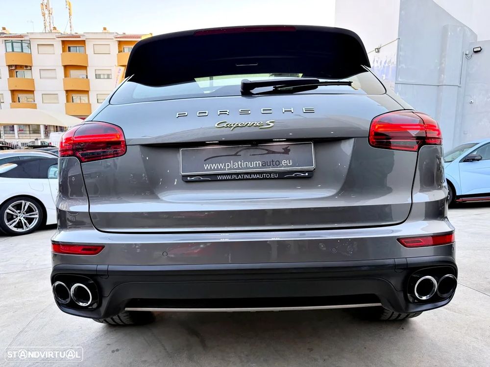 Porsche Cayenne S Hybrid - 47
