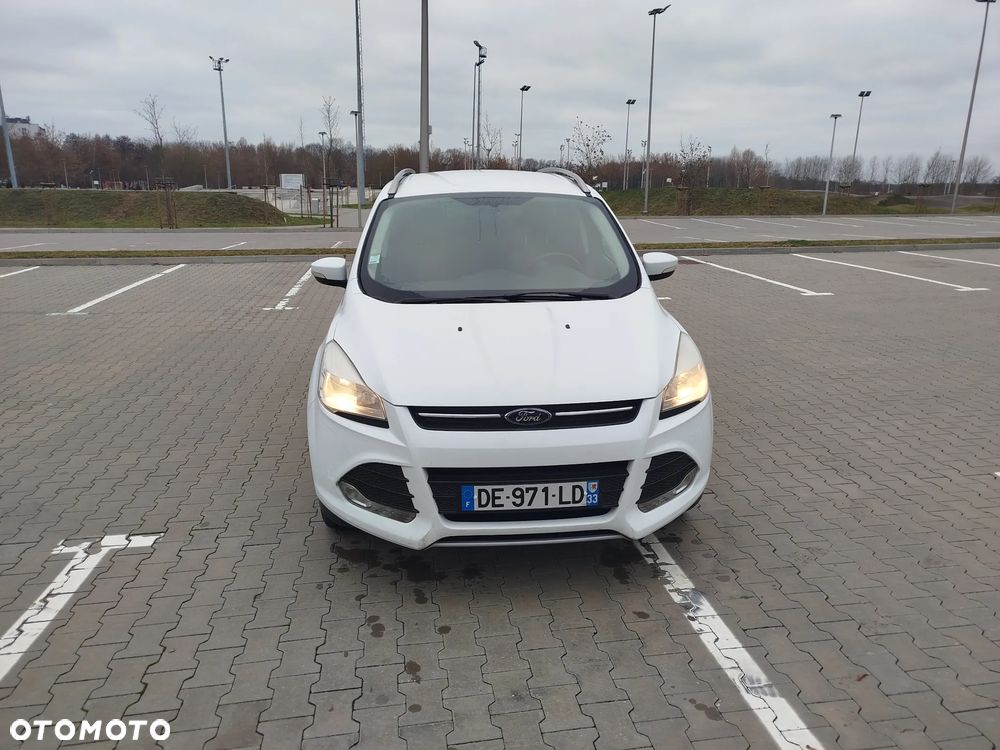 Ford Kuga - 8