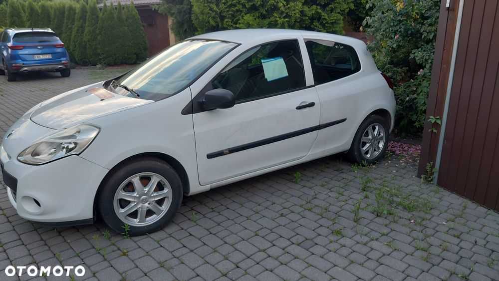 Renault Clio 1.5 dCi 75 Expression - 1