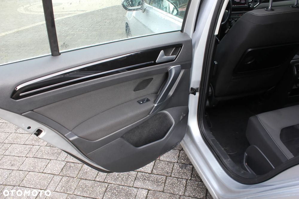 Volkswagen Golf Sportsvan SV 1.6 TDI BMT Highline DSG - 17