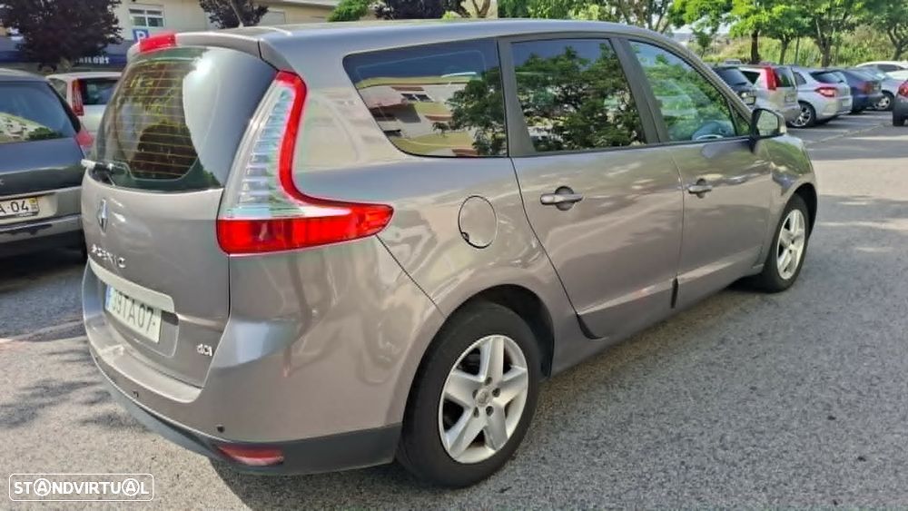 Renault Grand Scénic dCi 110 LIMITED - 5