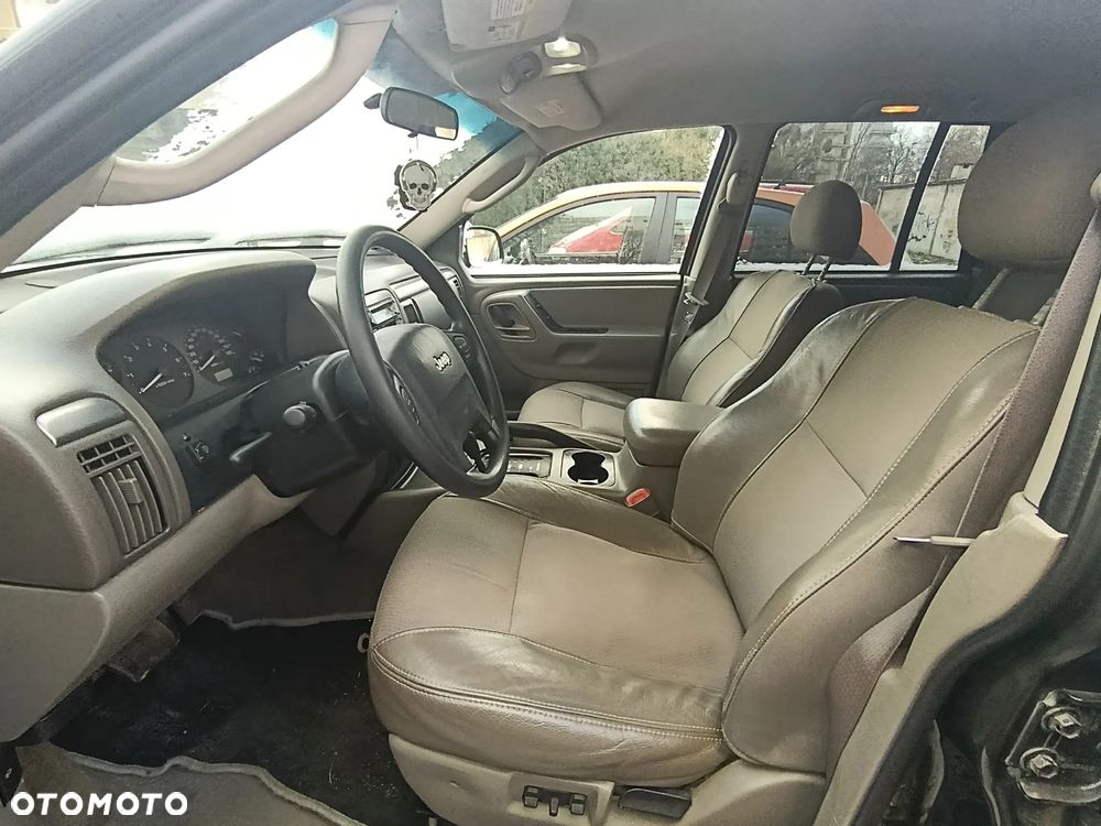 Jeep Grand Cherokee - 5