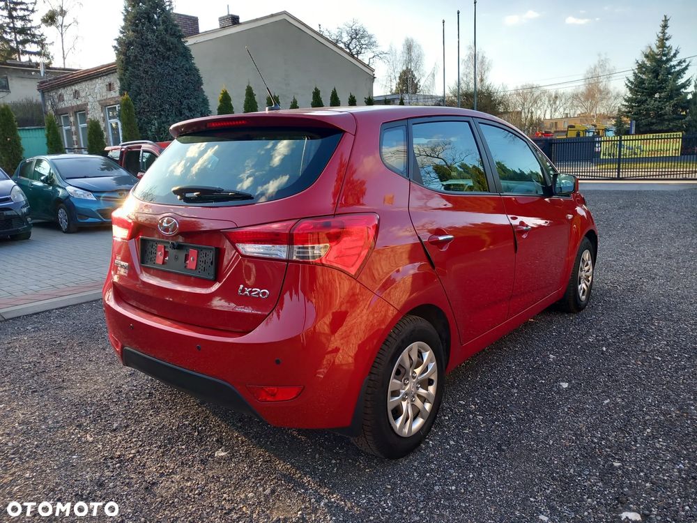 Hyundai ix20 1.6 BlueDrive Classic + - 3