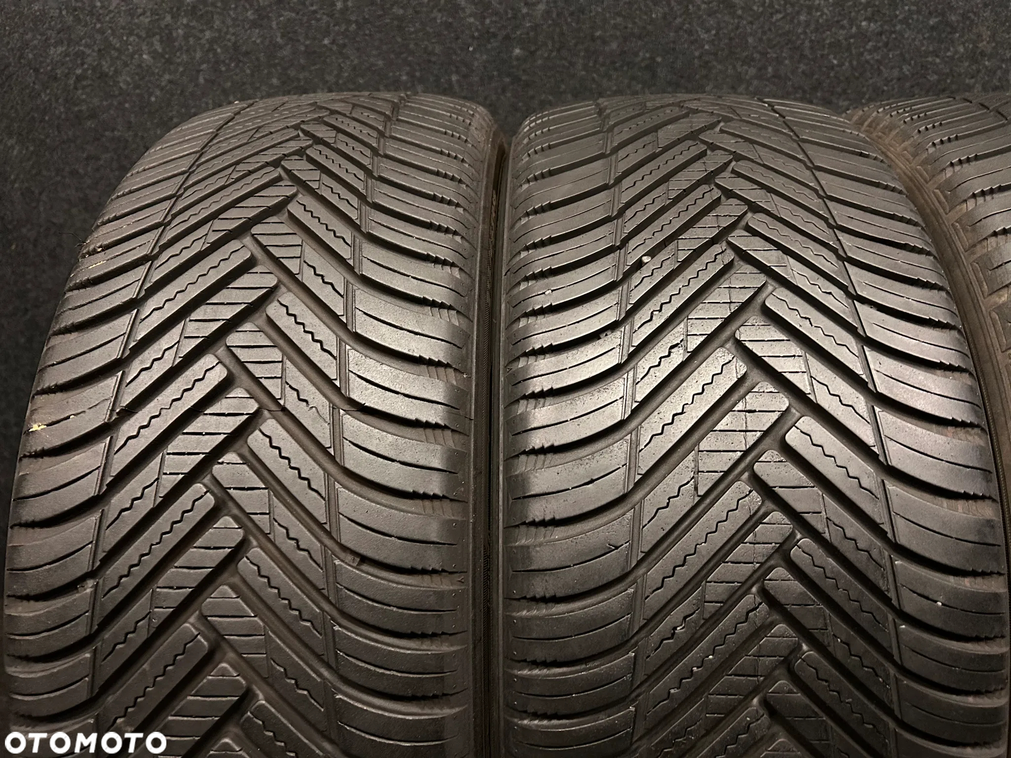 Opony całoroczne Hankook kinergy 4S2 215/45/18 93Y XL 4szt. - 2