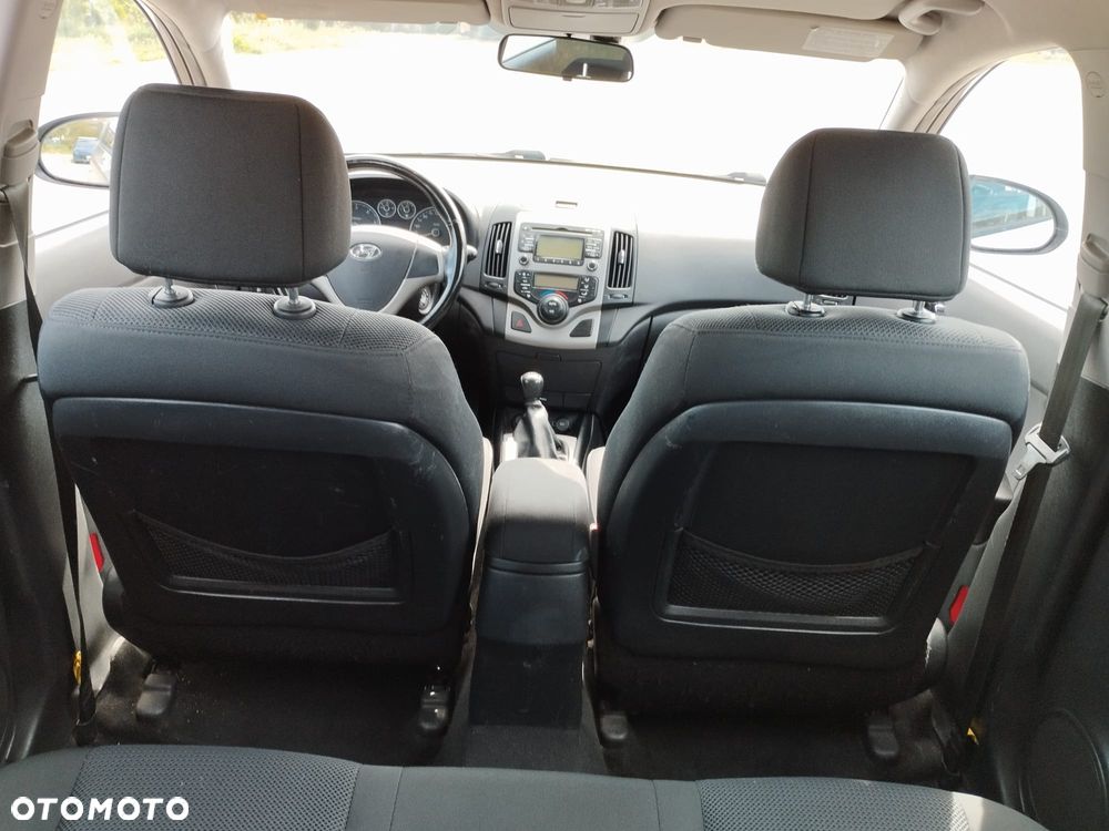 Hyundai i30 1.6 CRDi Comfort - 30