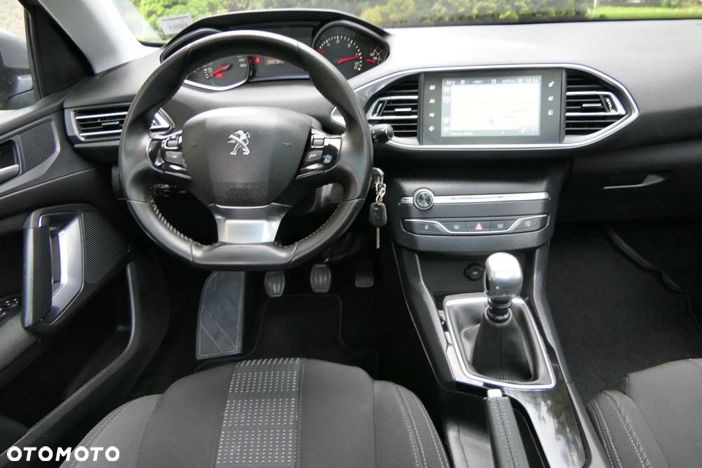 Peugeot 308 1.6 BlueHDi Business Line S&S - 2