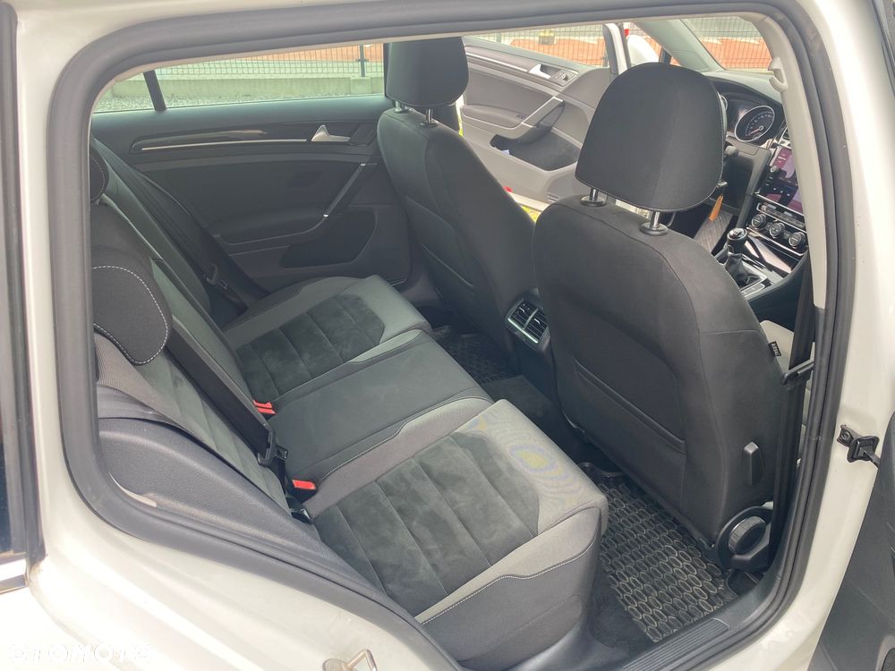 Volkswagen Golf 1.4 TSI (BlueMotion Technology) Highline - 27