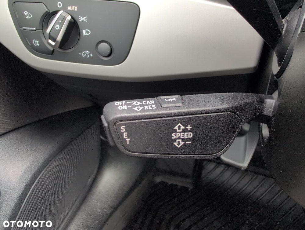 Audi A4 Limousine 35 TFSI mHEV Advanced S tronic - 23