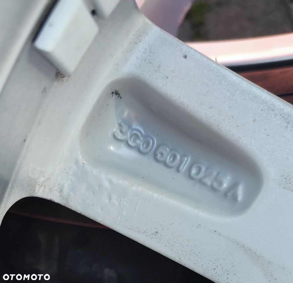 Felgi Aluminiowe Oryg. Vw Passat B8 Touran 16 Cali 5x112 6,5Jx16 Et41 Ø57,1mm 3G0601025A Starogard Gdański - Wysyłka !! - 16