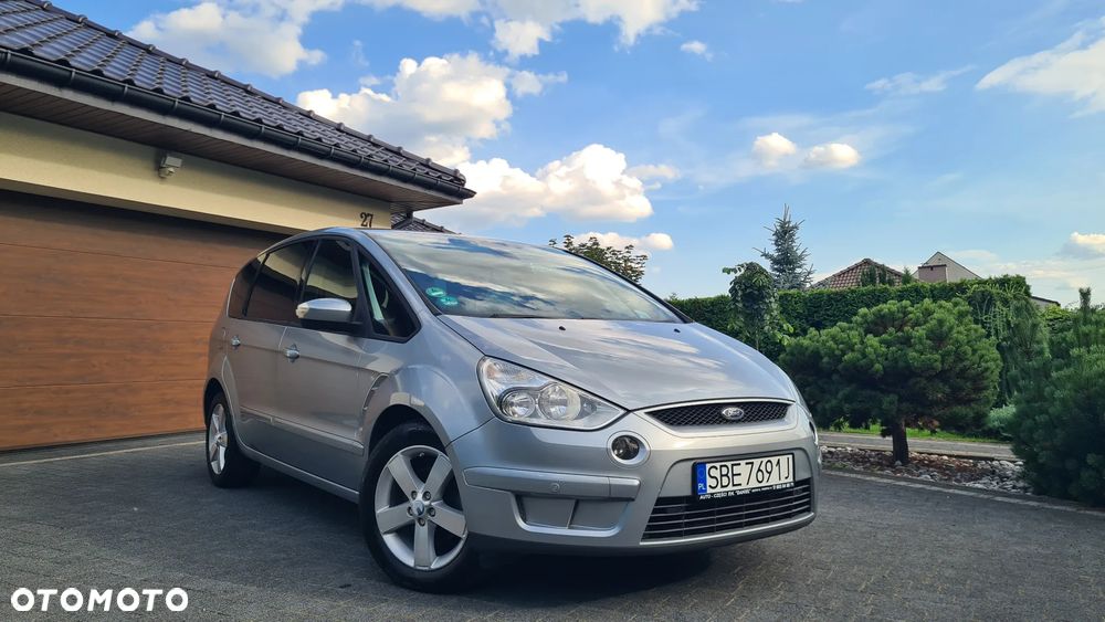 Ford S-Max 2.0 TDCi DPF Business Edition - 29