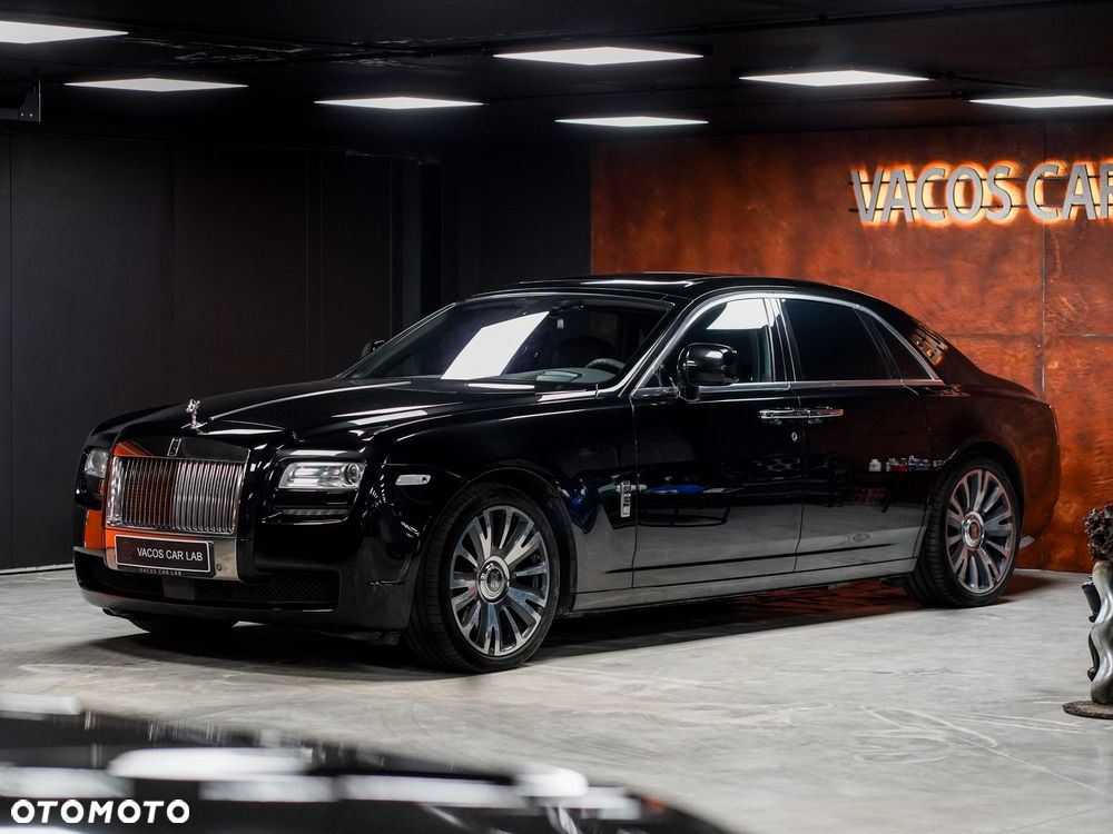 Rolls-Royce Ghost - 1