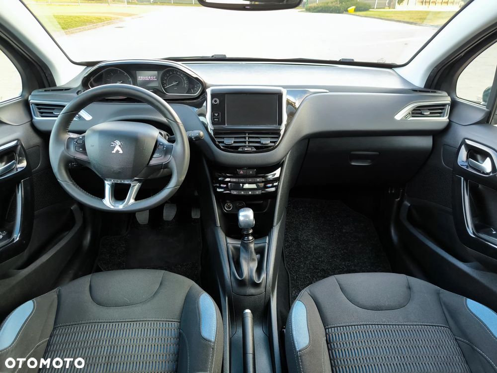 Peugeot 208 e-HDi 115 Stop&Start Allure - 12