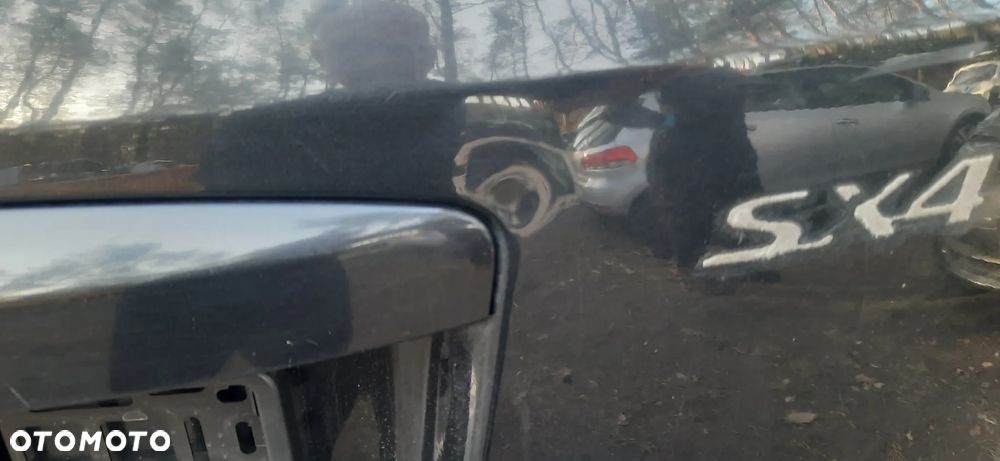 SUZUKI SX 4 SX4 FIAT SEDICI 1.9 DDIS Części Blacharskie i mechaniczne Szyba przód , Skrzynia biegów 79JA Napęd na przód Turbosprężarka 55205475 - 9