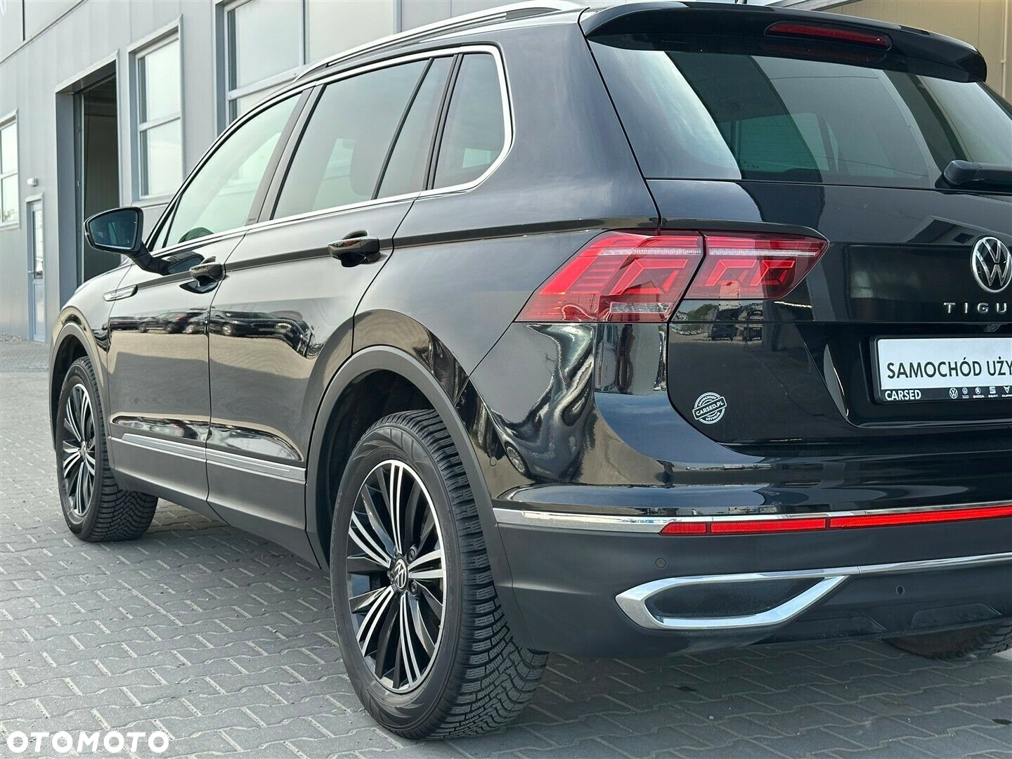 Volkswagen Tiguan 2.0 TSI 4Mot Elegance DSG - 37