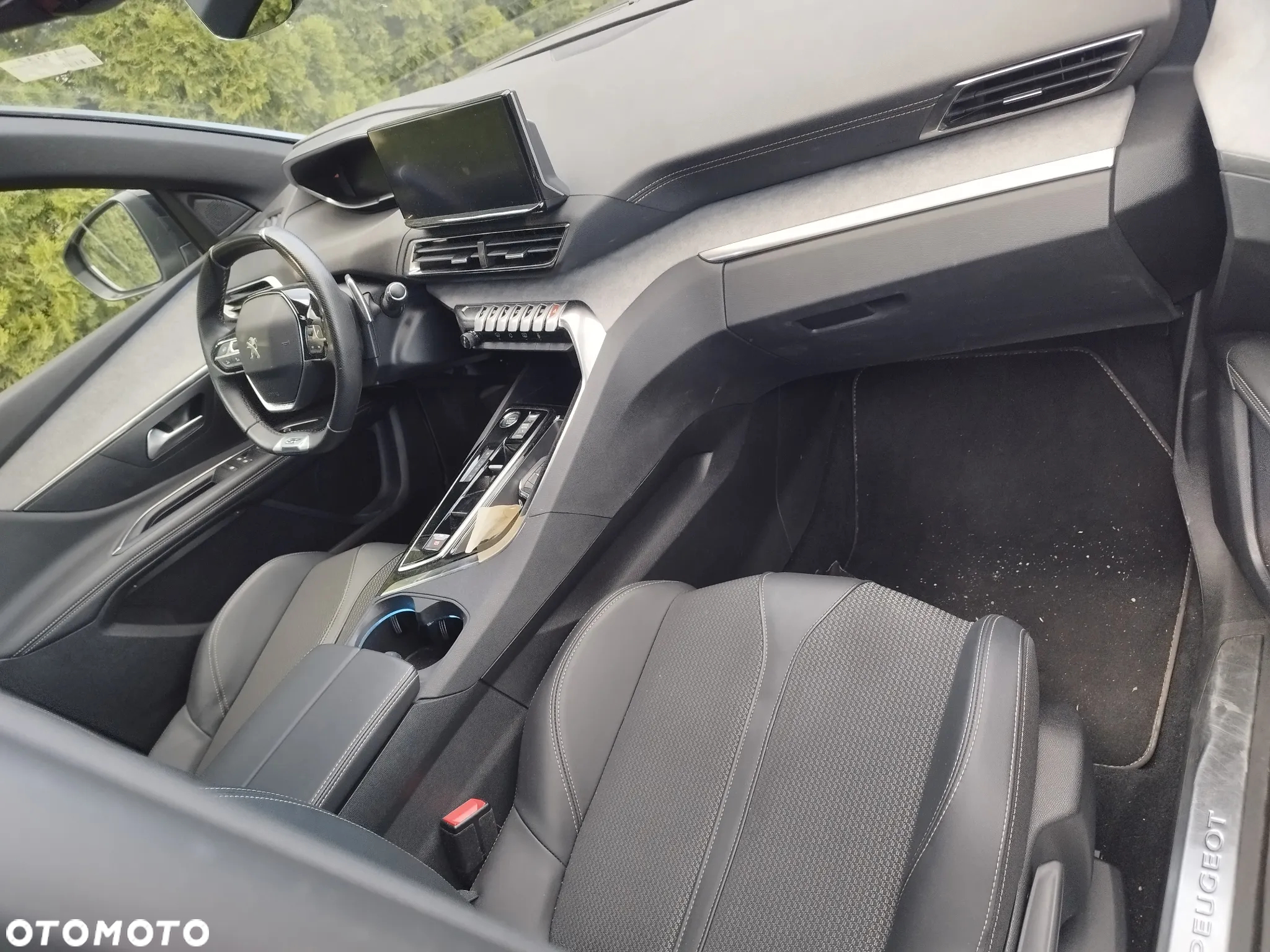 Peugeot 3008 1.2 PureTech GT S&S EAT8 - 14