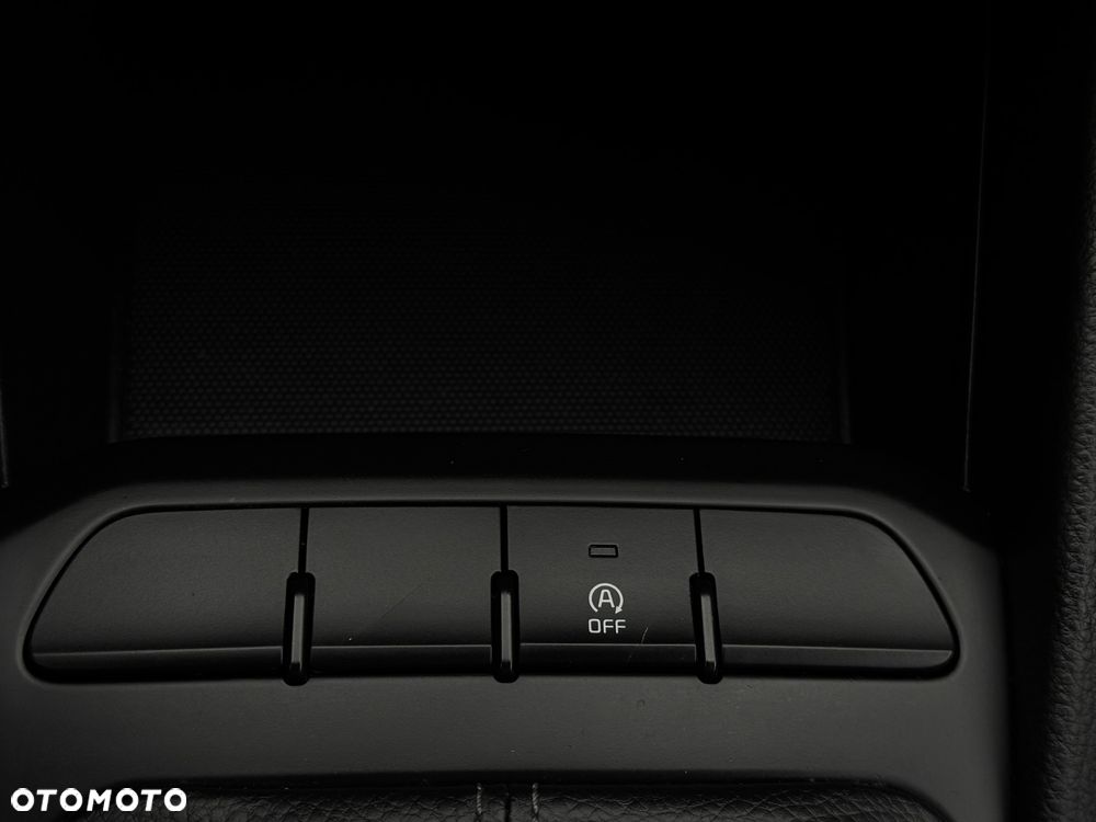 Kia Stonic 1.2 Vision - 24