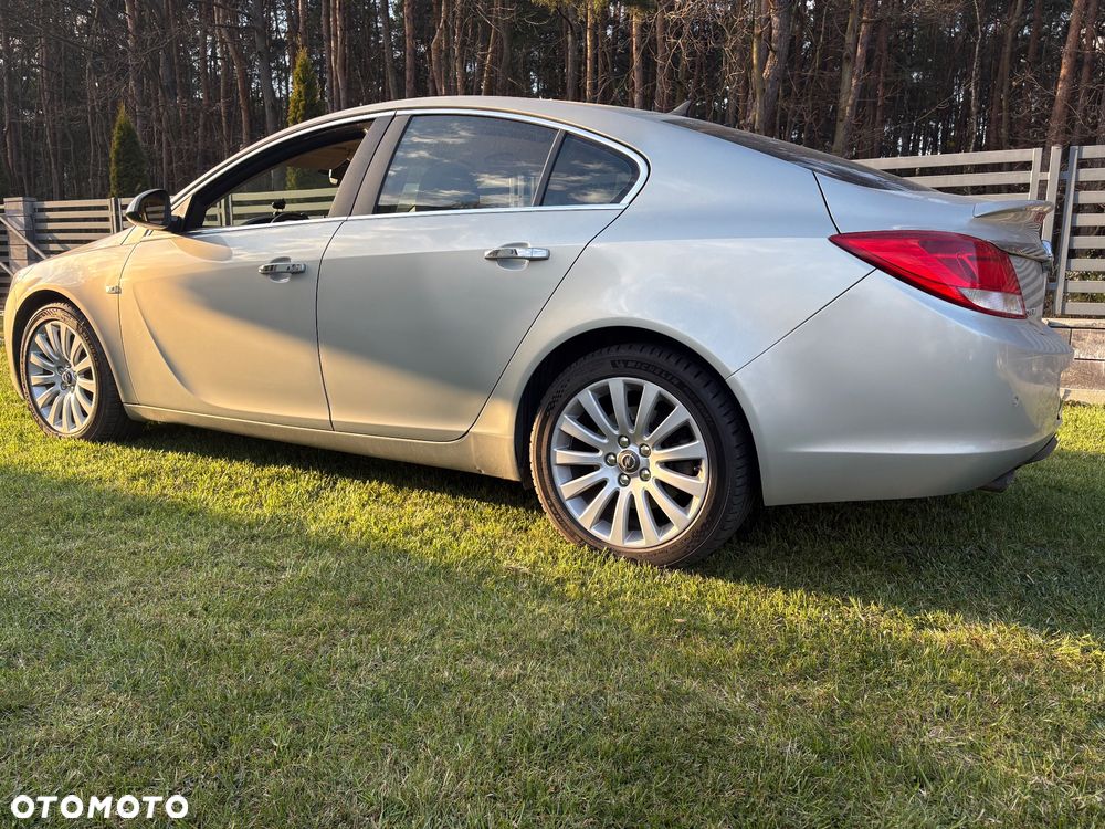 Opel Insignia 2.0 T Cosmo 4x4 - 4