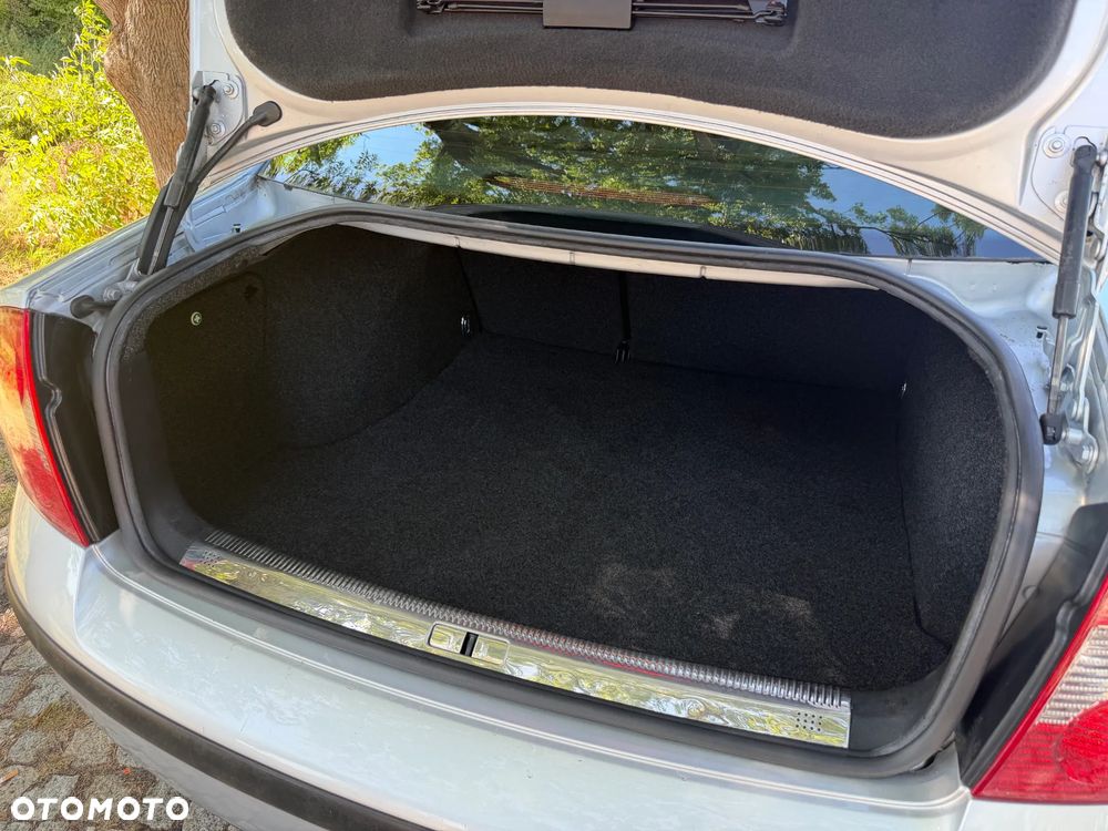 Volkswagen Passat 1.9 TDI - 36