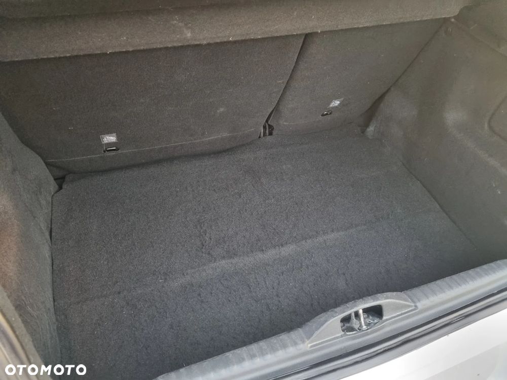 Citroën C3 Pure Tech 110 S&S EAT6 MAX - 32