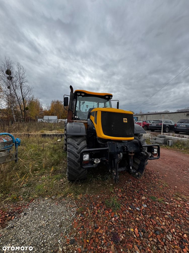 JCB Fastrack 8250 - 3