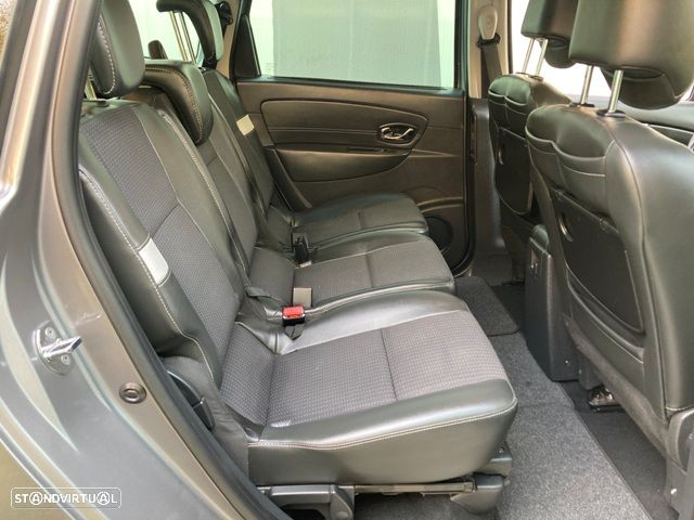 Renault Grand Scénic 1.5 dCi Dynamique S SS - 32
