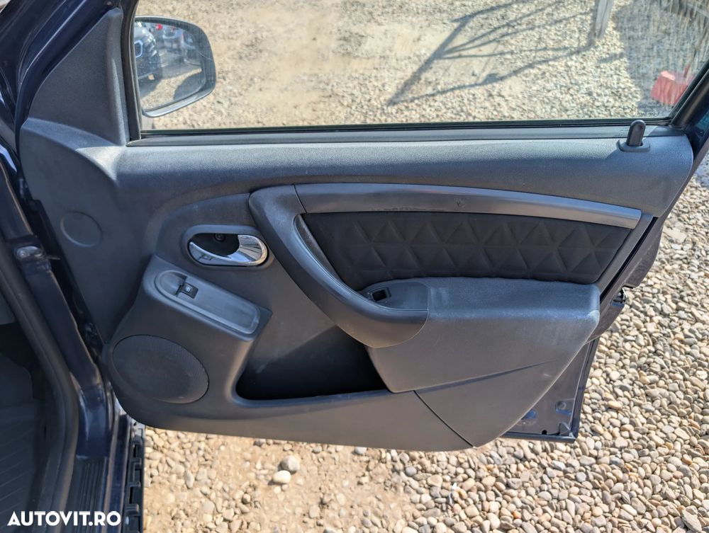 Dacia Duster 1.5 dCi 4x4 Ambiance - 19