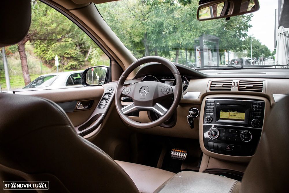 Mercedes-Benz R 280 CDI Longo - 31
