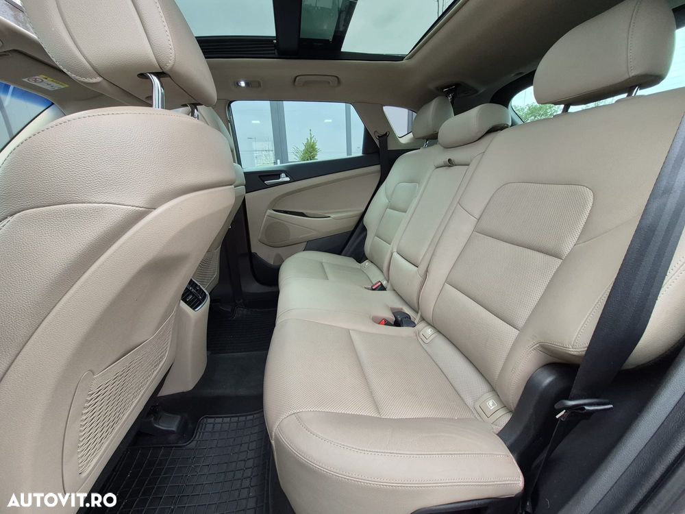 Hyundai Tucson - 10