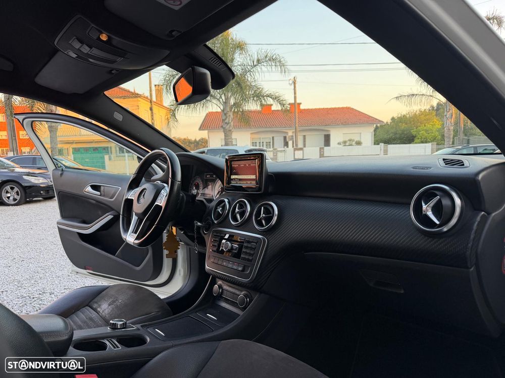 Mercedes-Benz A 180 CDI 7G-DCT AMG Line - 15