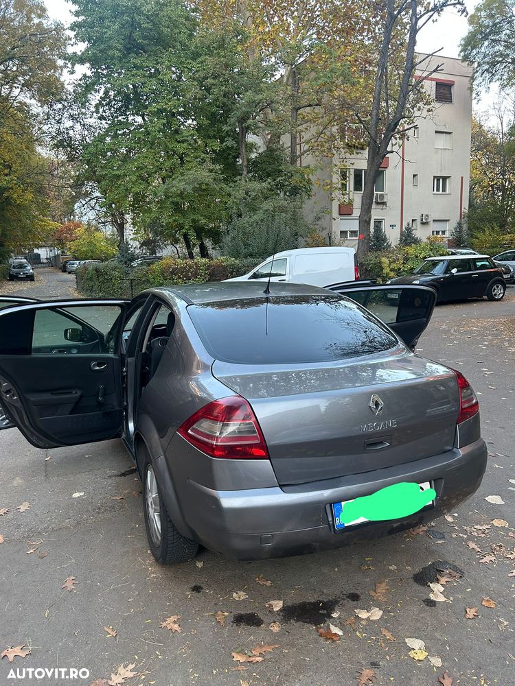 Renault Megane - 2