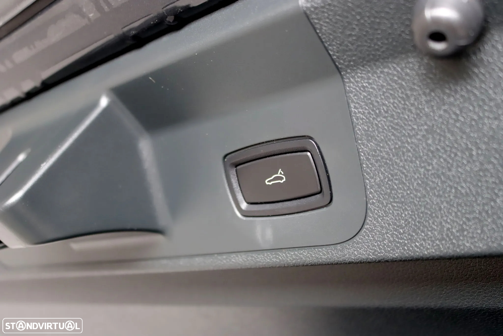 Porsche Panamera 4 E-Hybrid - 33
