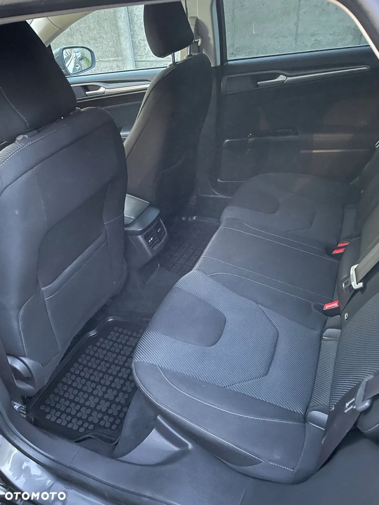 Ford Mondeo 2.0 TDCi STart-Stopp PowerShift-Aut Titanium - 12