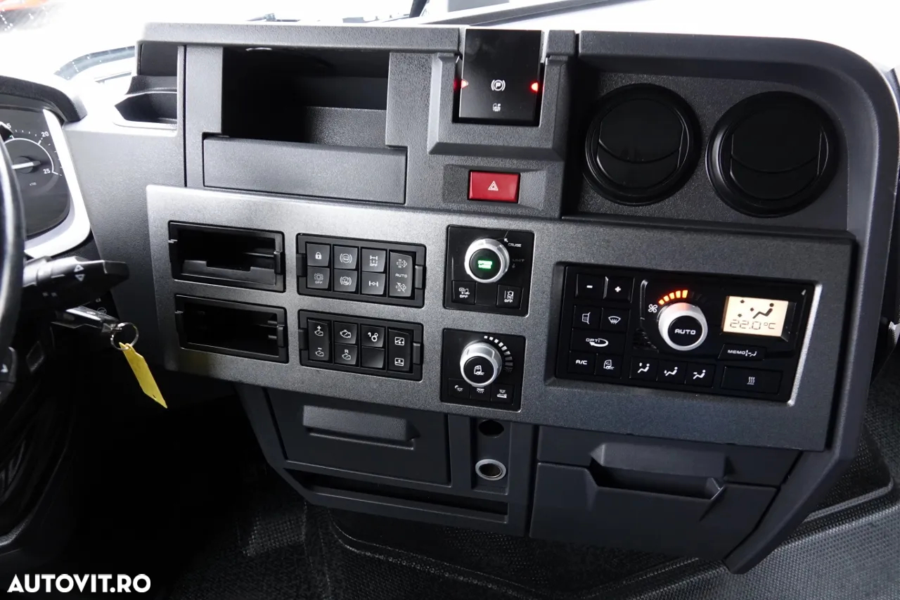 Renault T 520 / 13L / HIDRAULICĂ / CABĂ ÎNALTĂ / KILOMETRAGE MICĂ / DUPĂ CONTRACTUL DE SERVICE - 30