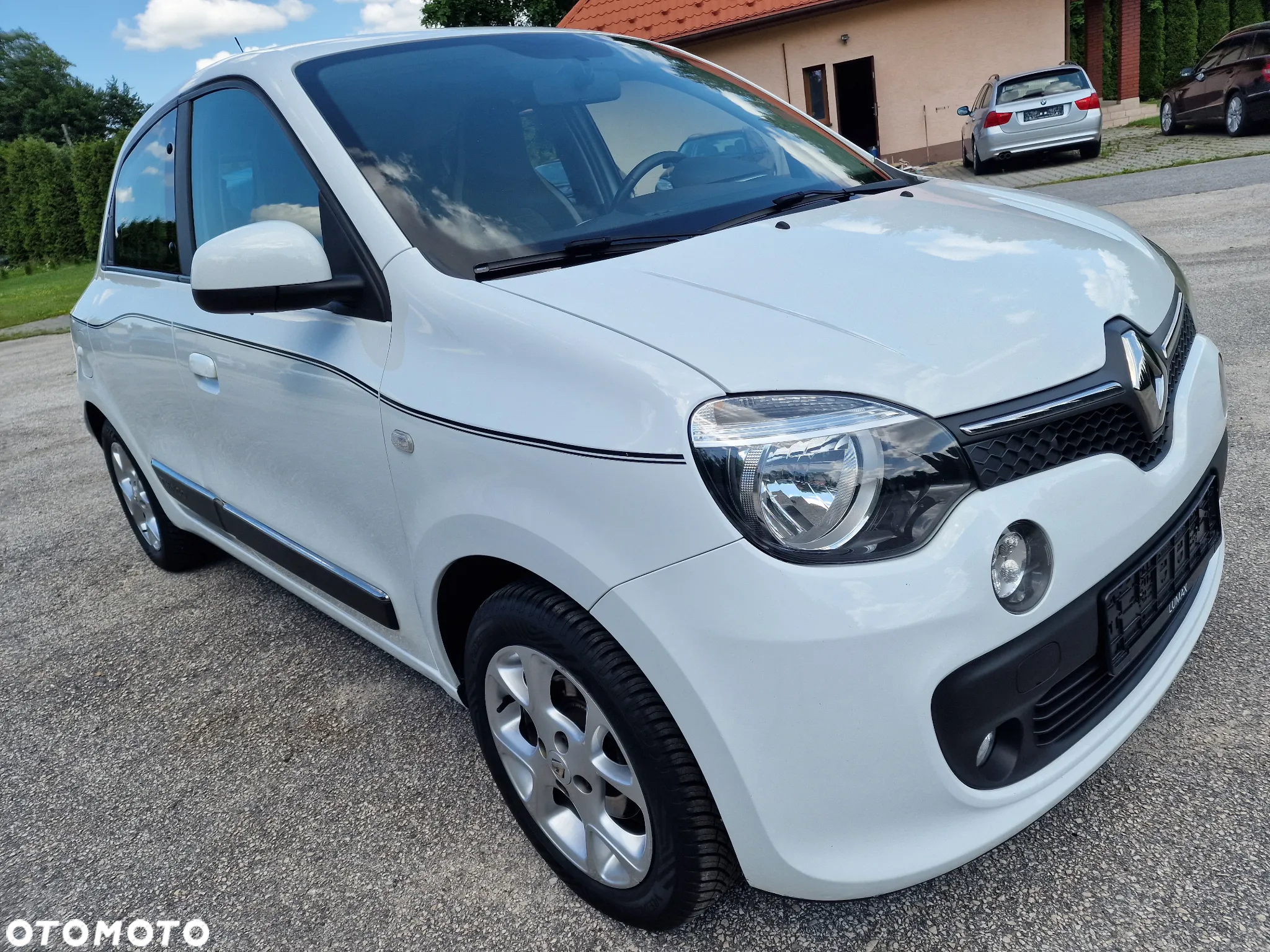 Renault Twingo ENERGY TCe 90 EDC Cosmic - 8