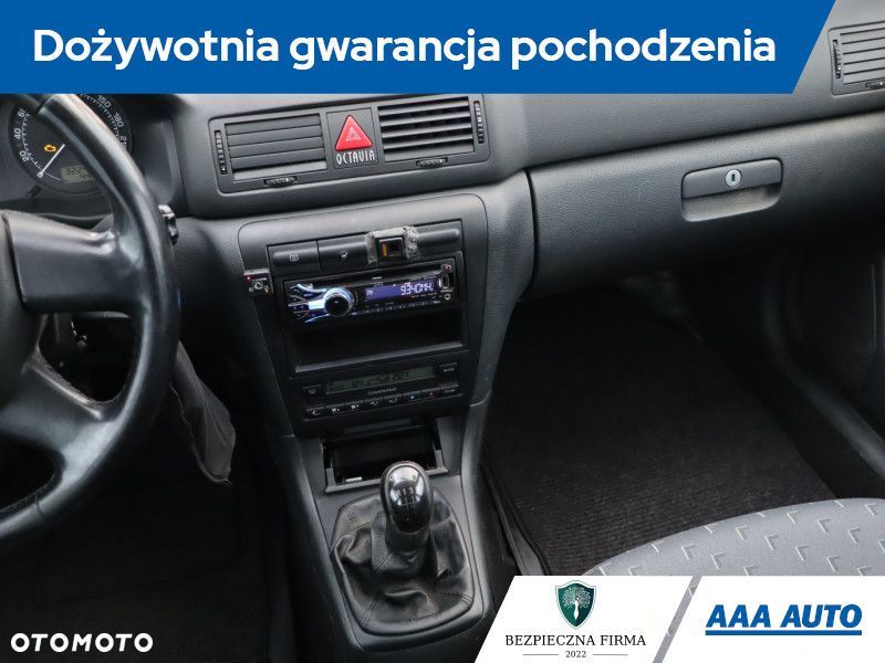 Skoda Octavia - 10