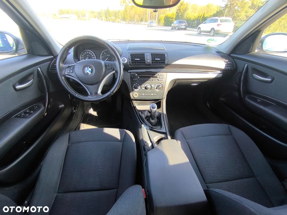 BMW Seria 1 - 11