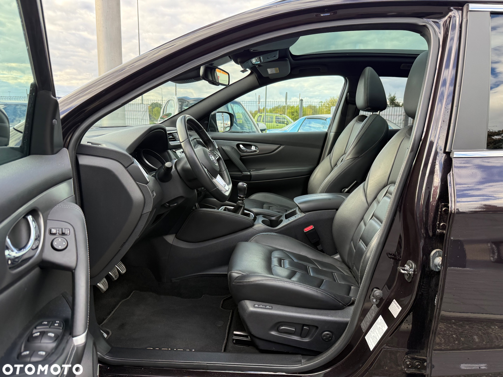 Nissan Qashqai 1.6 DIG-T TEKNA+ - 13