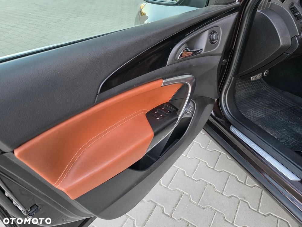 Opel Insignia 2.0 Bi Turbo CDTI 4x4 - 25