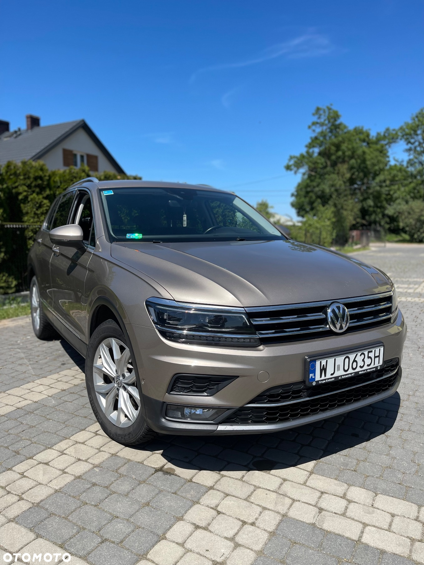 Volkswagen Tiguan - 2