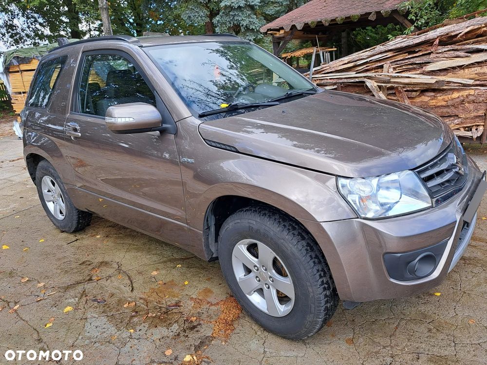 Suzuki Grand Vitara 1.9 DDiS Comfort - 12