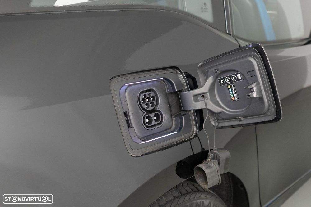 BMW i3 120Ah - 19