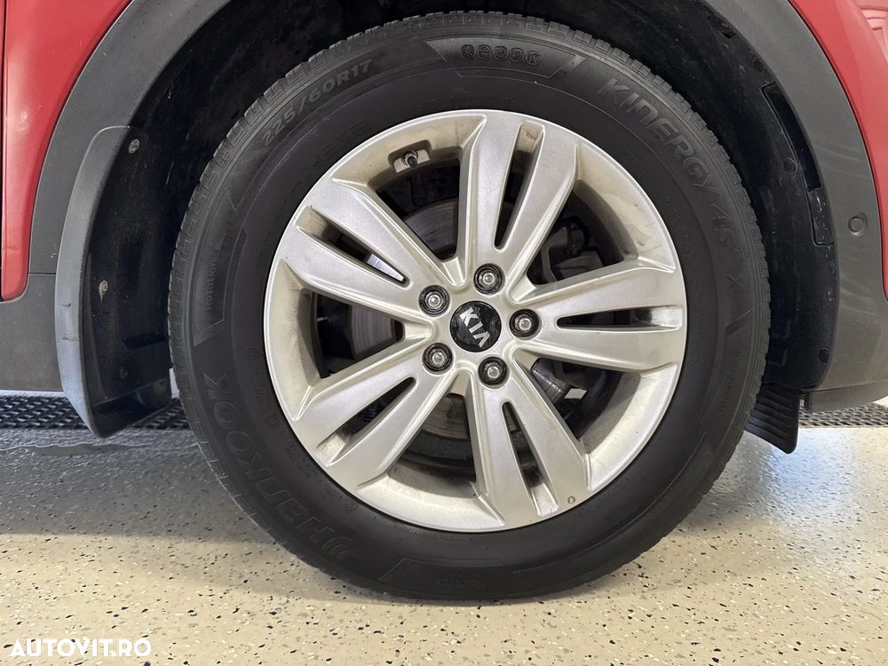 Kia Sportage 2.0 DSL HP 6AT 4x4 Style - 24