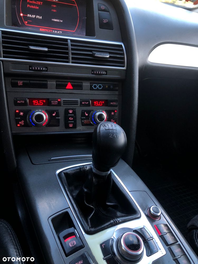 Audi A6 Avant - 13